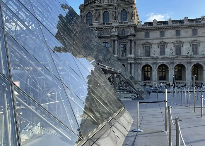 Louvre élégance De Charme